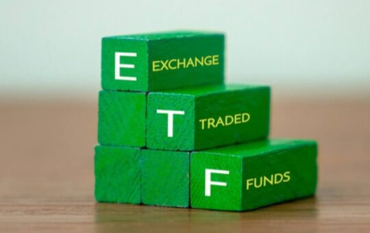 Bitcoin Returns to Inflows With $159M as Zcash ETF Draws $46.6M