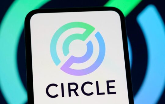 Circle Targets $25B Payments Flow for USDC With $400M Tazapay Deal