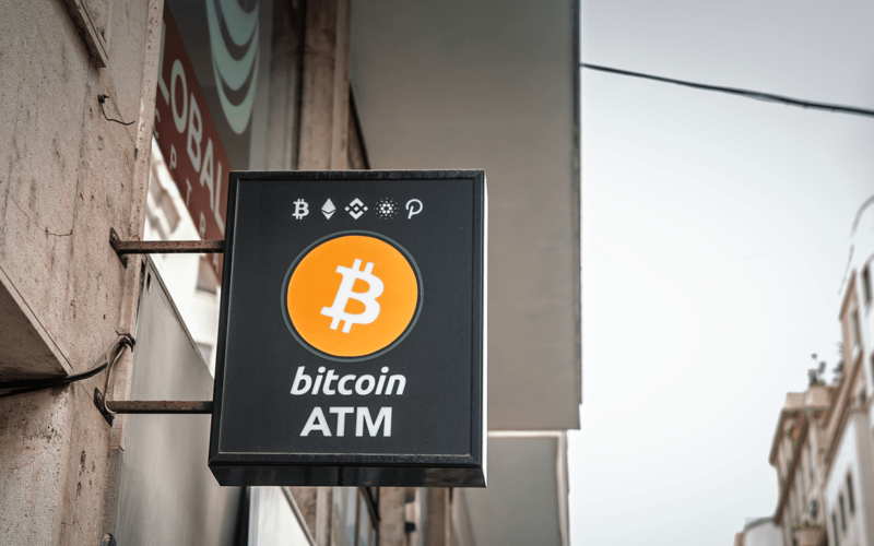 Crypto ATM Numbers Fall to 2021 Levels Amid Regulatory Crackdown – Bitcoin News