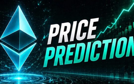 ETH Holds $2,400 as Analyst Forecasts $10,000 by End of Year