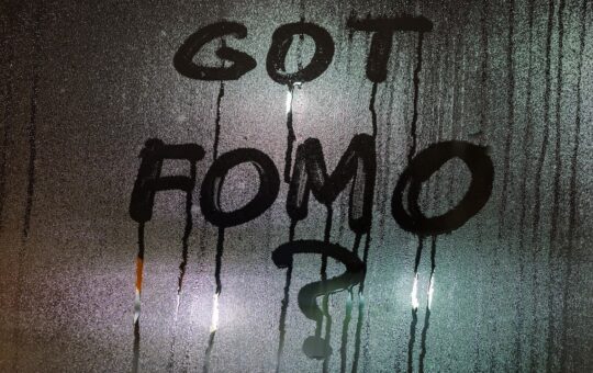 Fomo Takes Crypto by Storm, Grayscale Predicts Rotation From Stocks, and More
