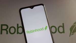 Robinhood Tops Binance bStocks With 862,800 Holders in 2 Months – Bitcoin News