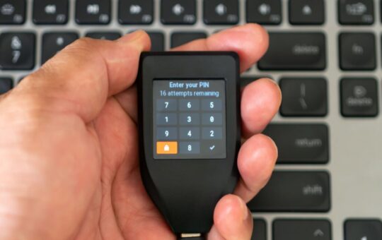 Trezor Data Leak Spirals as 67,000 More US Buyers Get Exposed