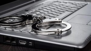 $783K Crypto Bust Ends Site Selling Stolen Images of 17,000 Women