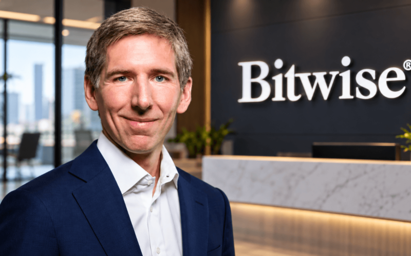 Bitcoin Can Win Whether AI Boom Continues or Crashes: Bitwise CIO