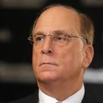 Blackrock Boss Larry Fink Sounds Recession Alarm Over AI Data Center Shutdowns