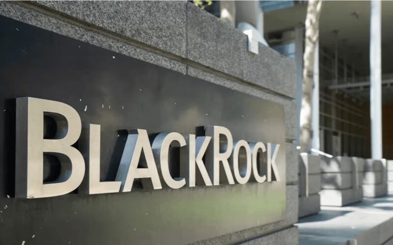 Blackrock Files for Bitcoin ETF Designed to Limit Investor Losses