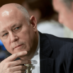 He Bought a Nearly Bankrupt Company From Warren Buffett for $1,000 and Turned It Into a $98 Billion Giant