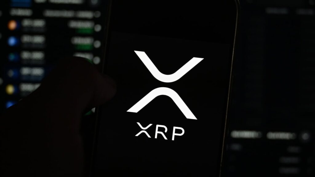 Ripple's Schwartz Slams Fee Metric as 100x XRP Fee Hike Is Floated