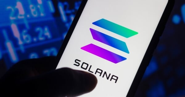 SOL Price Prediction: Solana Lands at Arrieche's $96 Target as Price Slips Below the Bollinger Lower Band