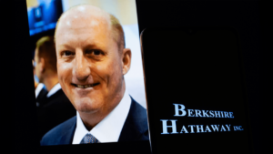 Warren Buffett's Successor Started Out Selling Empty Soda Bottles for 5 Cents. Now He Runs Berkshire Hathaway